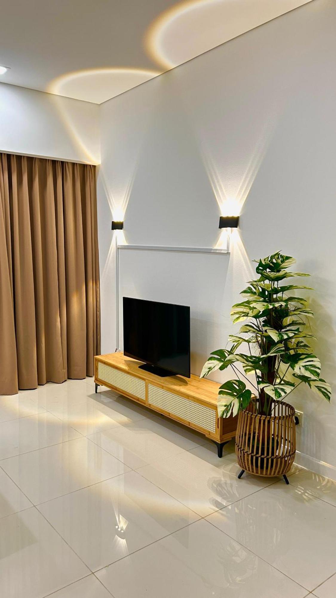 Summer Suites Klcc By Impexia Kuala Lumpur Esterno foto