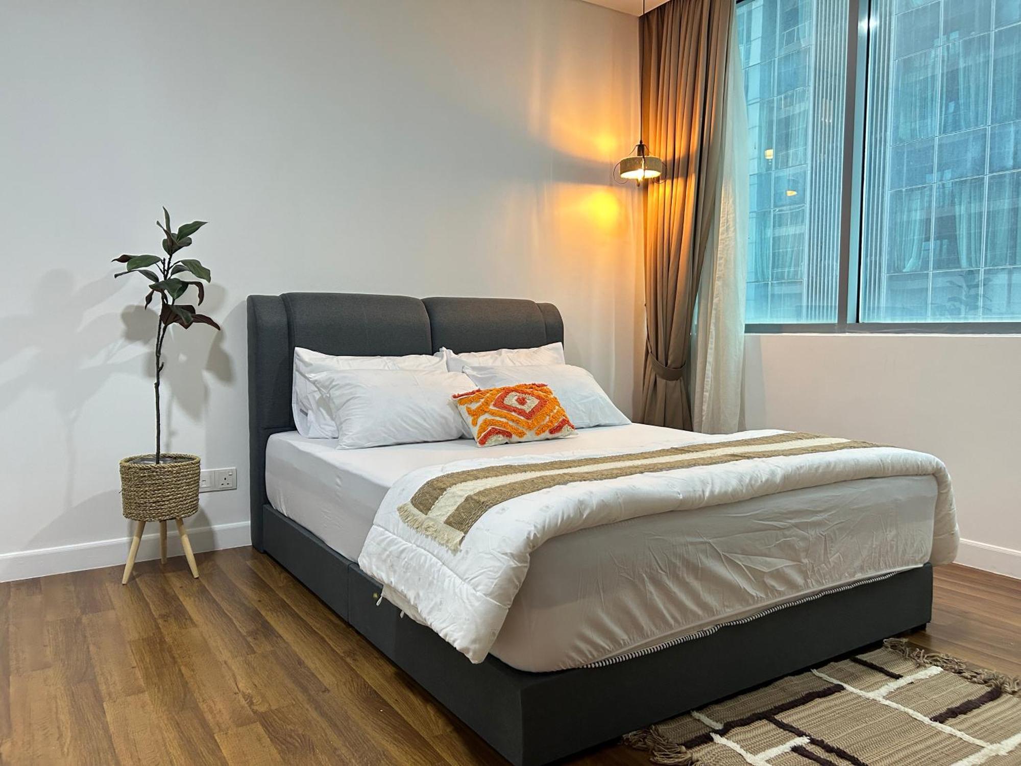 Summer Suites Klcc By Impexia Kuala Lumpur Esterno foto
