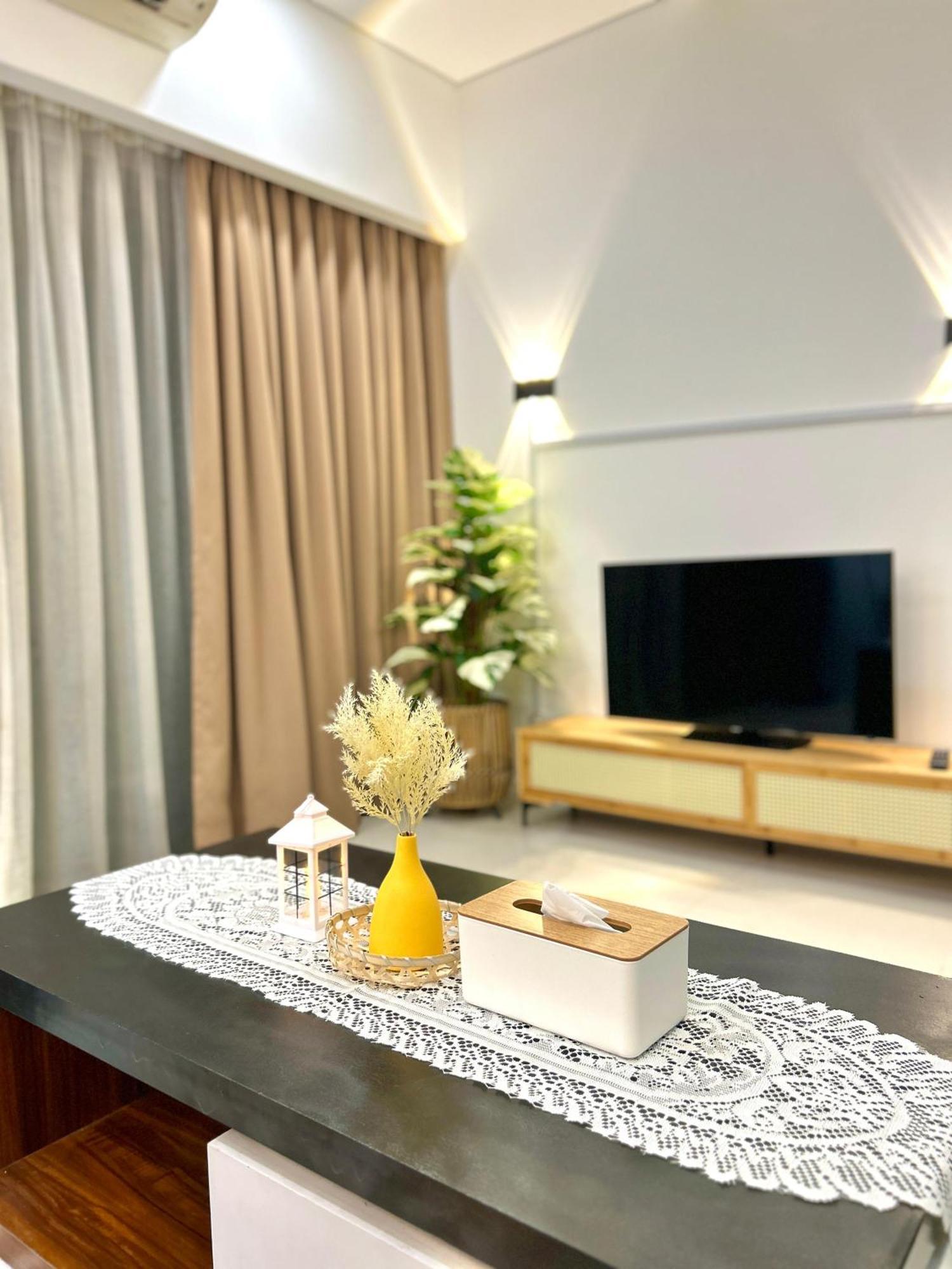 Summer Suites Klcc By Impexia Kuala Lumpur Esterno foto