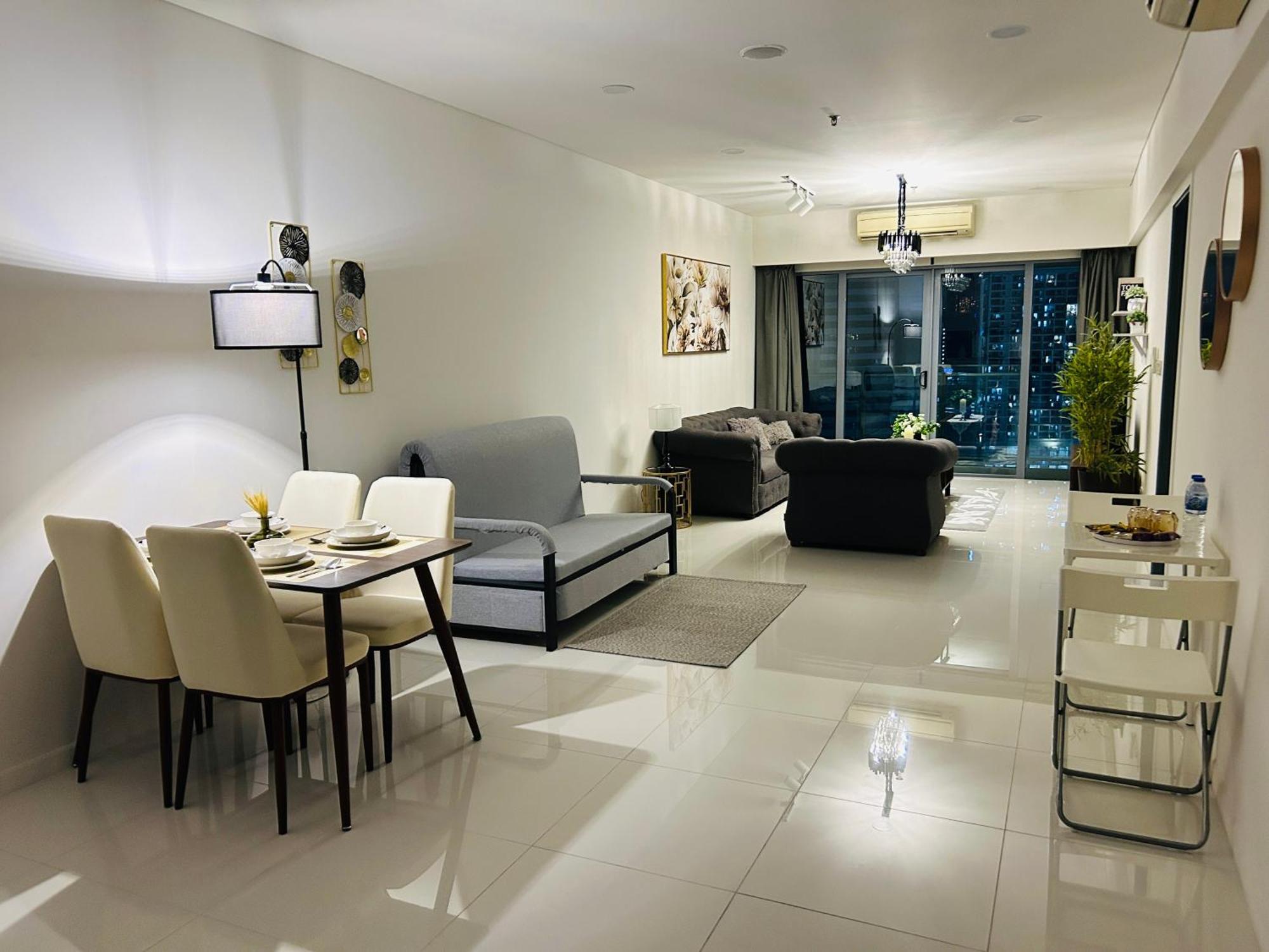 Summer Suites Klcc By Impexia Kuala Lumpur Esterno foto