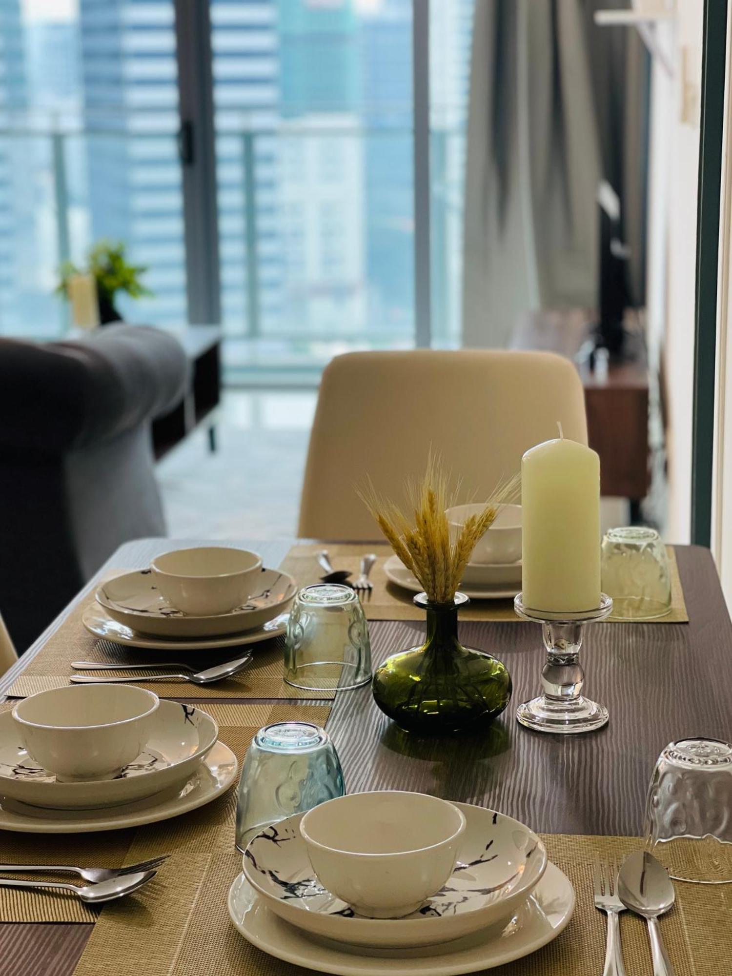 Summer Suites Klcc By Impexia Kuala Lumpur Esterno foto
